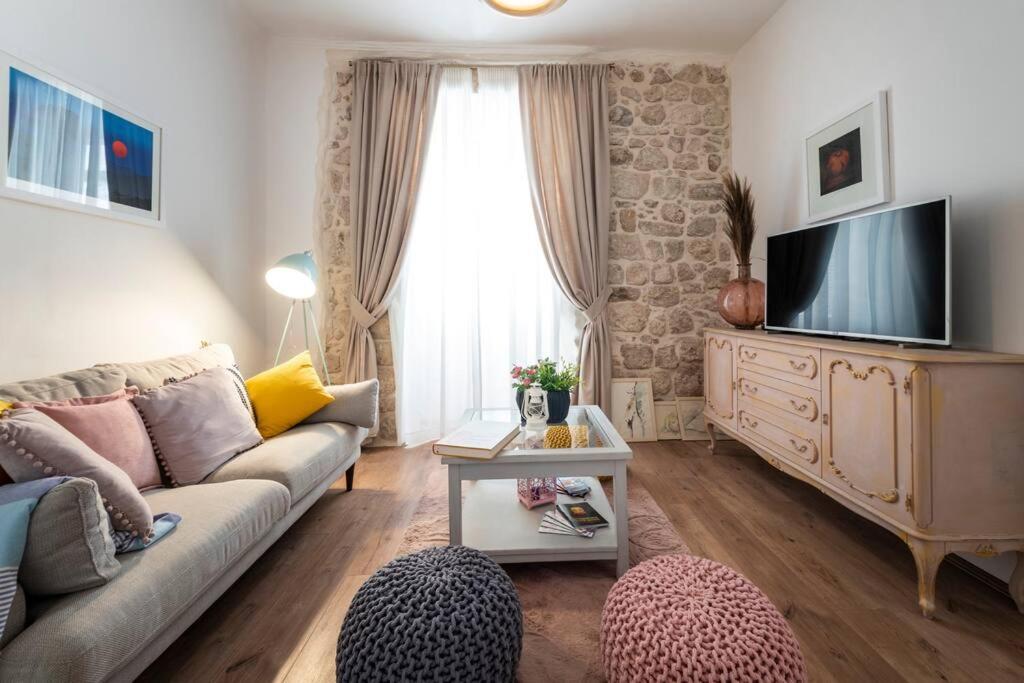 Flora-Heartbeat Old City Three Bedrooms Apartment Dubrovnik Ngoại thất bức ảnh