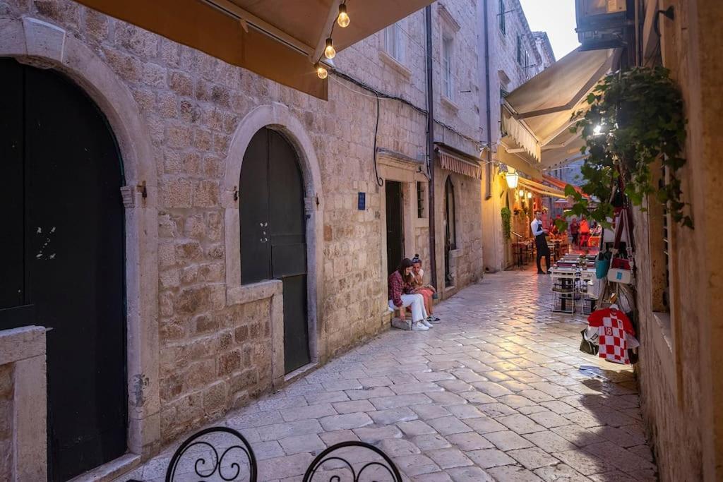 Flora-Heartbeat Old City Three Bedrooms Apartment Dubrovnik Ngoại thất bức ảnh