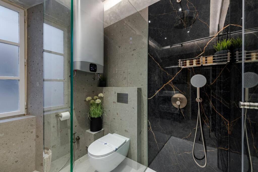 Flora-Heartbeat Old City Three Bedrooms Apartment Dubrovnik Ngoại thất bức ảnh