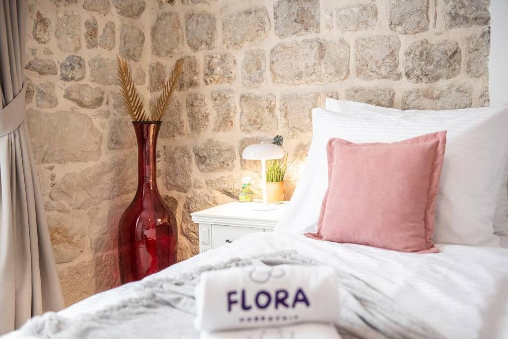 Flora-Heartbeat Old City Three Bedrooms Apartment Dubrovnik Ngoại thất bức ảnh