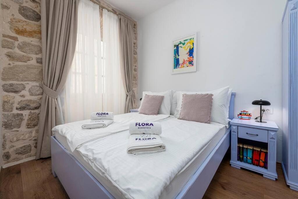 Flora-Heartbeat Old City Three Bedrooms Apartment Dubrovnik Ngoại thất bức ảnh